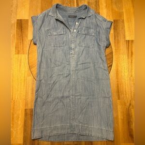 Vineyard Vines Light Blue Casual Button Down Shirt